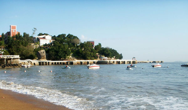 厦门动车鼓浪屿三日游