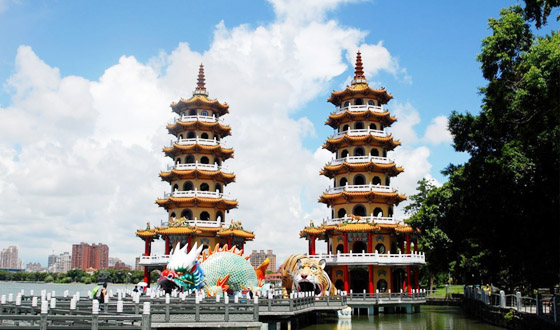 嘉义周边有哪些好玩的地方呢?--高雄