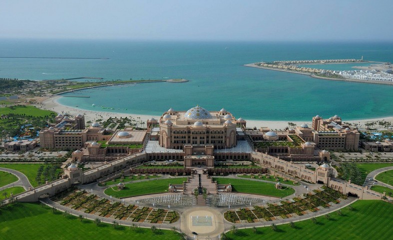 阿布扎比八星级酒店_阿布扎比酋长国宫殿酒店