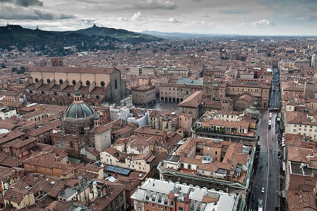 博洛尼亚特色物品和纪念品及去淘宝贝的地点