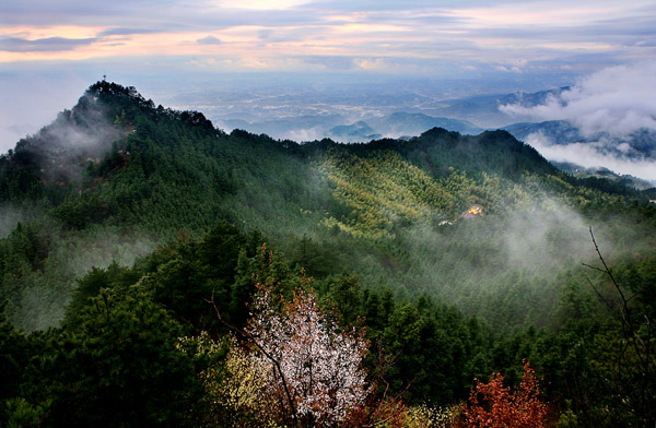 三角山